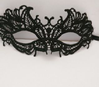 Кружевная маска с листиками, фото 1